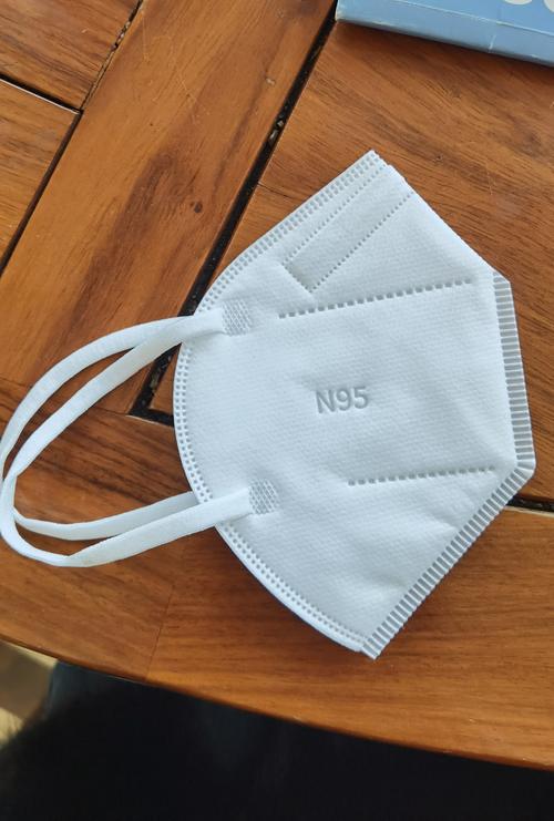 n95口罩医用防护口罩yhfho2n耳挂口罩厂家批发日用防护口罩